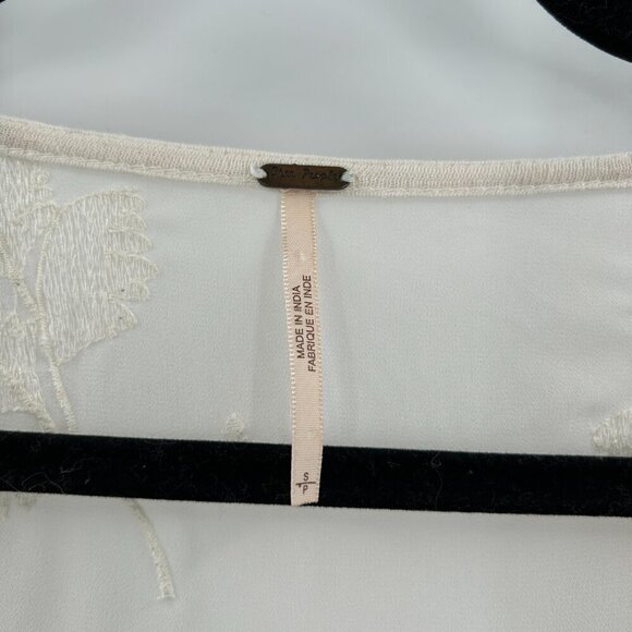 FREE PEOPLE *Flawed* Ivory Sheer Floral Embroidered Oversized Boho Top Small - Picture 4 of 9